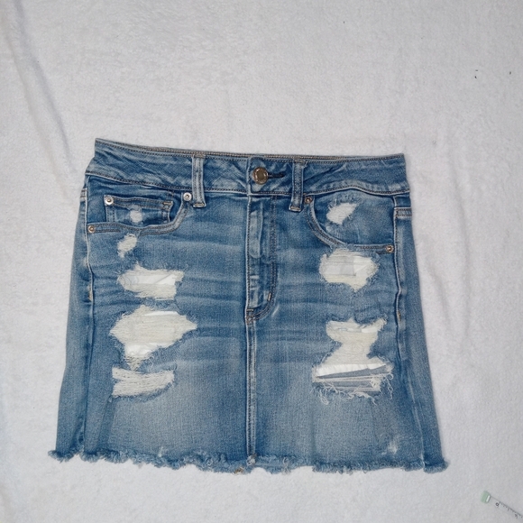 American Eagle Outfitters Dresses & Skirts - American Eagle Next Level Stretch Distressed Denim Mini Skirt size 6